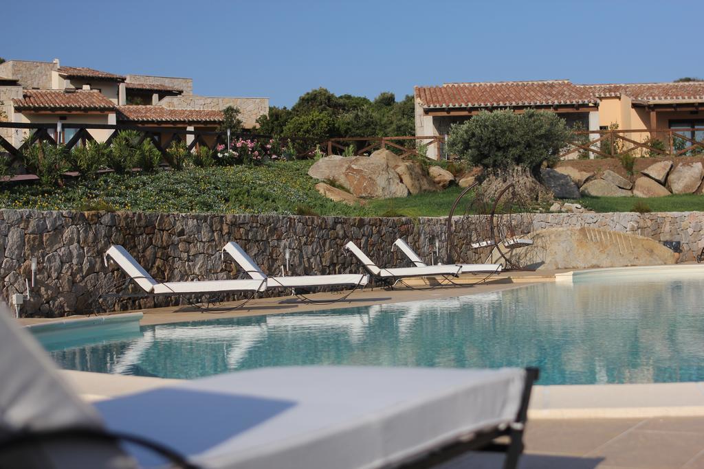Punta Falcone Resort Santa Teresa Gallura Exterior foto